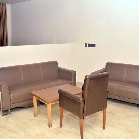 فندق Golden Residency راماناثابورام المظهر الخارجي الصورة