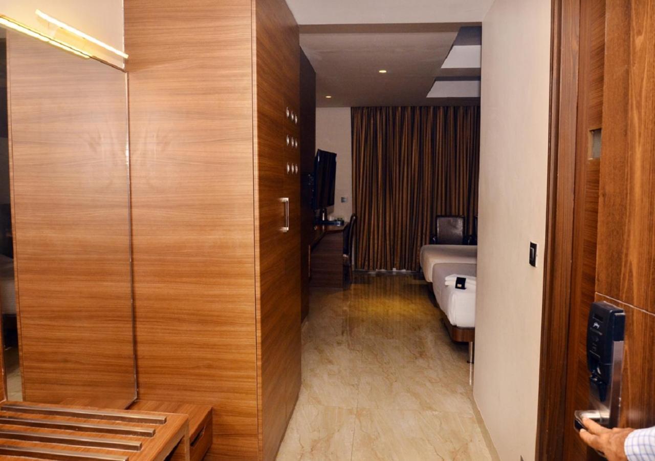 فندق Golden Residency راماناثابورام المظهر الخارجي الصورة