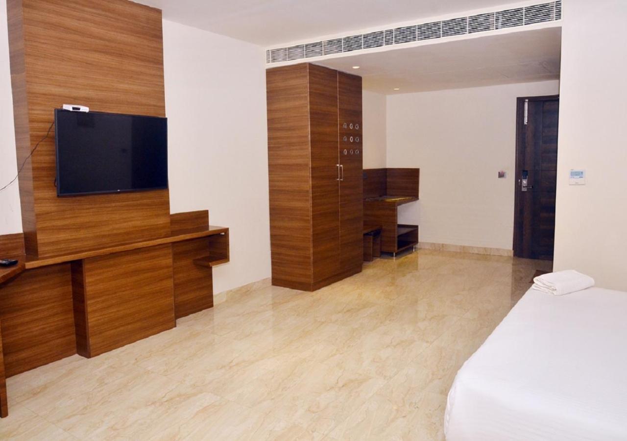 فندق Golden Residency راماناثابورام المظهر الخارجي الصورة