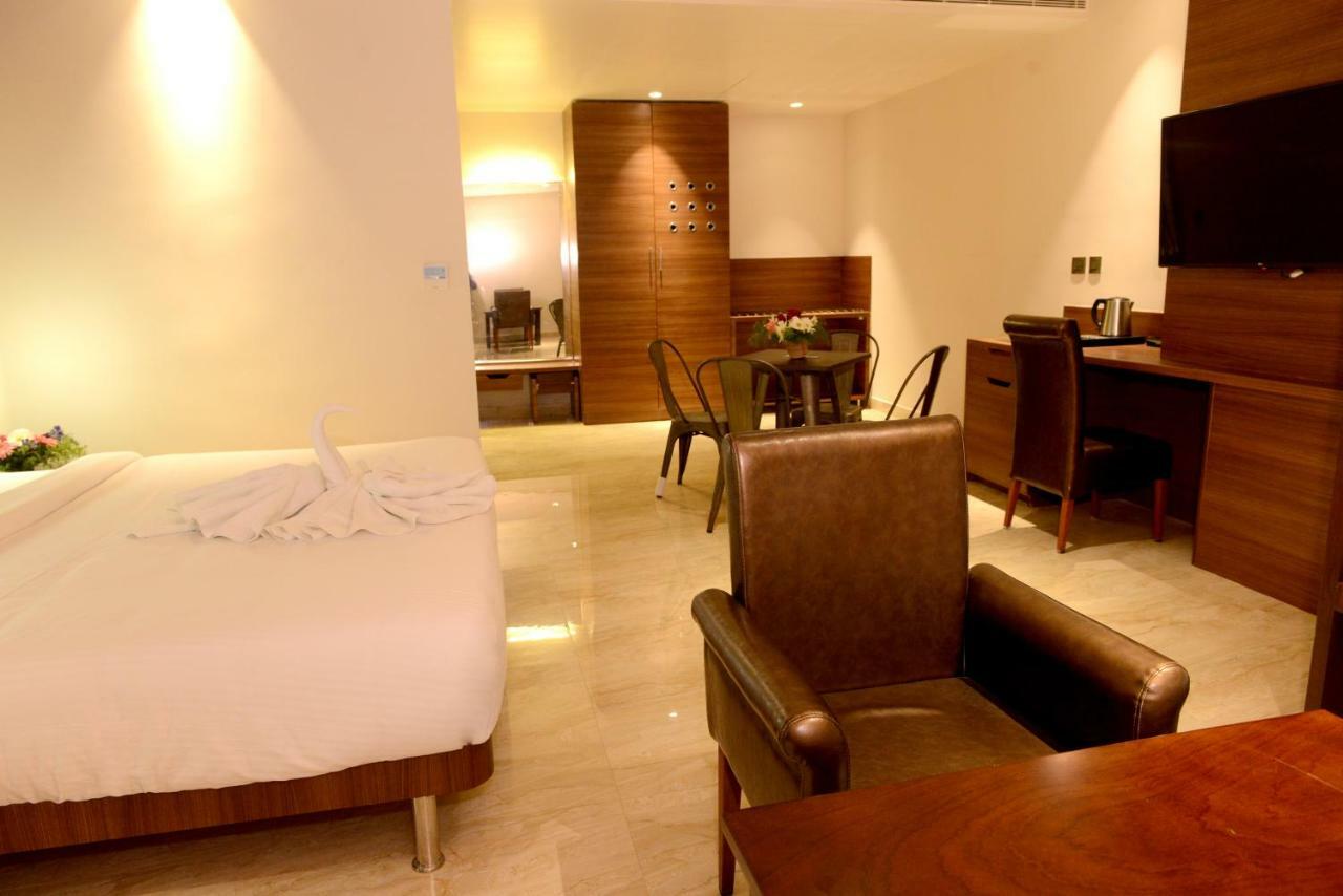 فندق Golden Residency راماناثابورام المظهر الخارجي الصورة